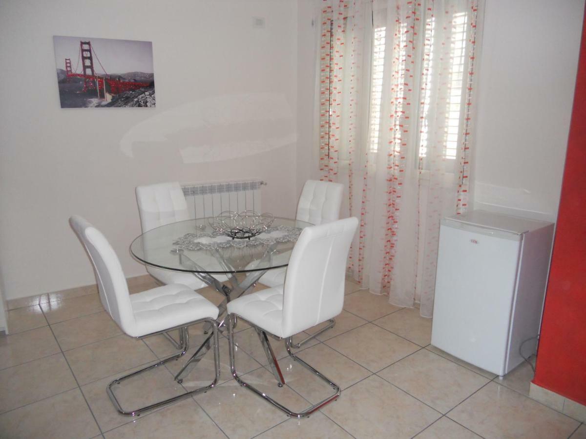B&B Le Tre Gemme Junior Лентини Экстерьер фото
